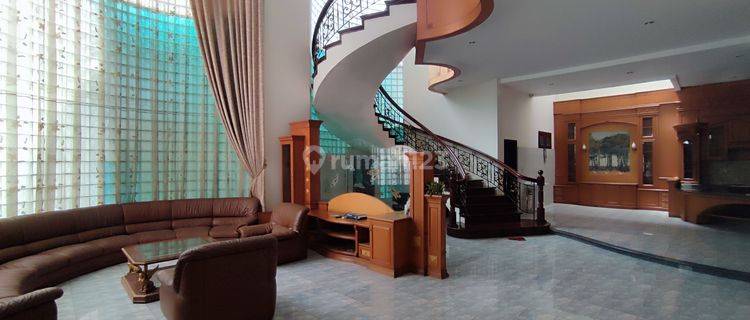 Dijual Villa Komplek Taman Polonia 5 Medan 1