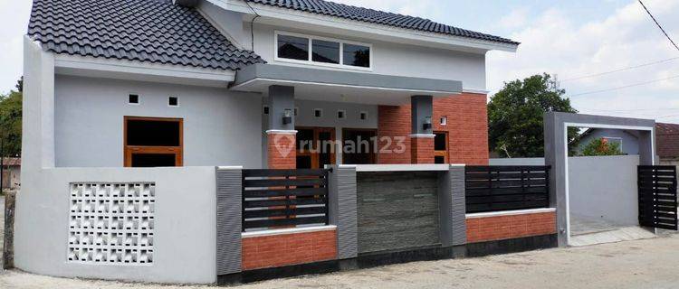 Rumah Baru Dekat Balai Desa Selomartani Rumah Shm Baru 1