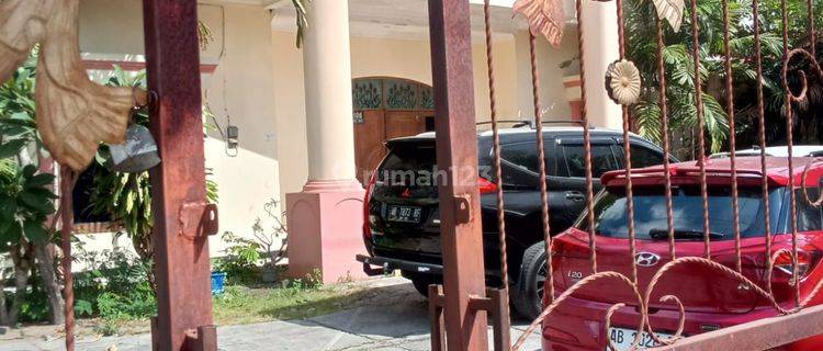 Rumah Mewah 2 Lantai Utara Bandara Adi Sucipto Rumah 2 Lantai Shm Bagus 1