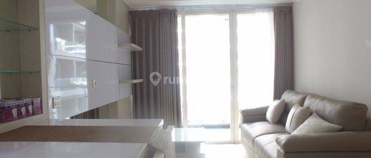 Disewakan  Apartemen Landmark Residence 3 Kamar Tidur Furnished  Bagus 1