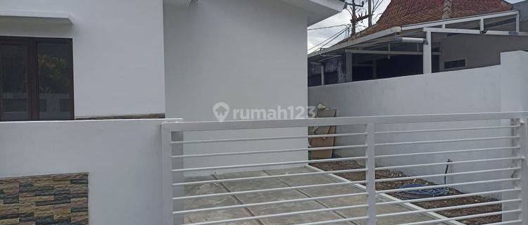 Jual Rumah Baru Strategis Siap Huni Dekat Miko Mall Kopo  1