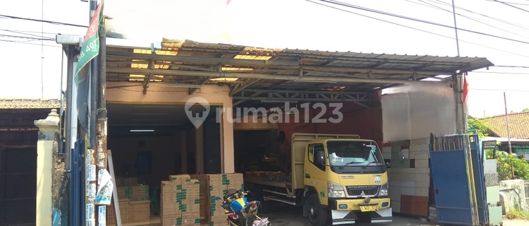 Affordable 250 SqM Shop House for Sale Near Summarecon Mall, Harapan Indah &amp; Tarumajaya Toll Road, Bekasi 1