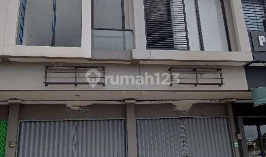 For Rent 2 Adjacent Shophouses Ready to Occupy at Digrand Wisata Bekasi. 1
