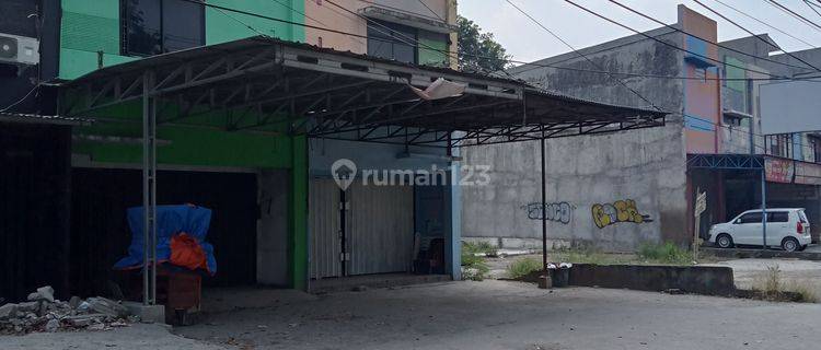 Disewakan Ruko 2 Lantai Siap Huni Dekat Tol Grand Wisata Bekasi  1