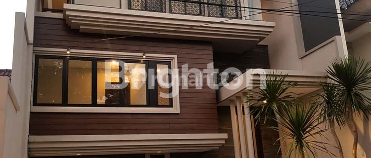 RUMAH 2 LT BARU GRESS DAN SIAP HUNI DI ARAYA SURABAYA LOKASI STRATEGIS 1