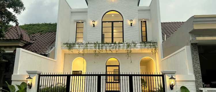 Brand New Colonial Modern Model House with One Gate 1