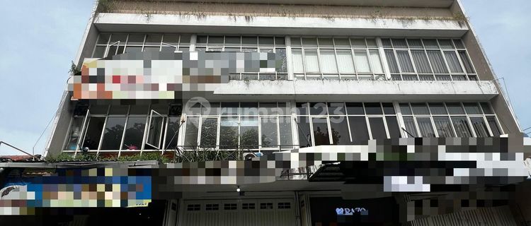 3-Storey Shop House Location on Main Road, Close to Rungkut Residential Area 1