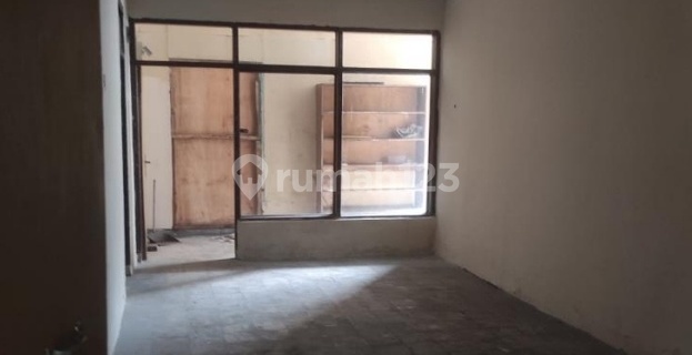 Siaphuni House with Large Land 1