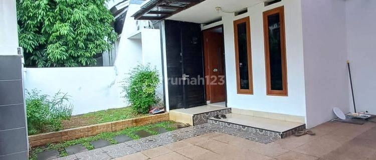 Rumah Asri Dalam Komplek di Villa Gunung Lestari, Tangerang 1