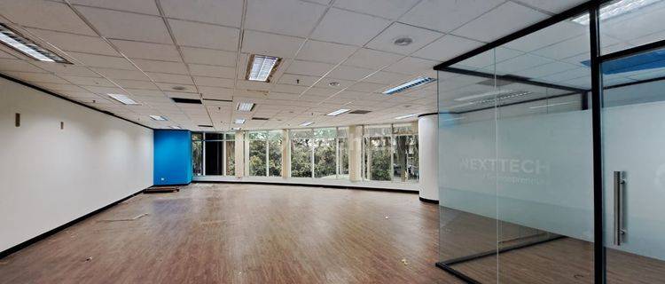 Sewa Kantor 164 M2 di Wisma Korindo Pancoran, Strategis, Murah 1