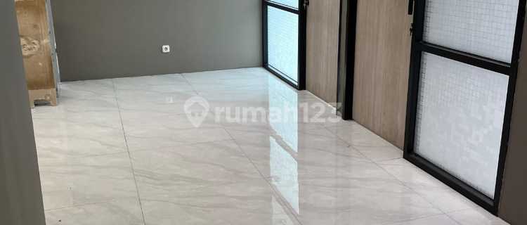 Sewa Kantor 133 M2 Sdh Partisi di 18 Office Park Tb Simatupang, Nego 1