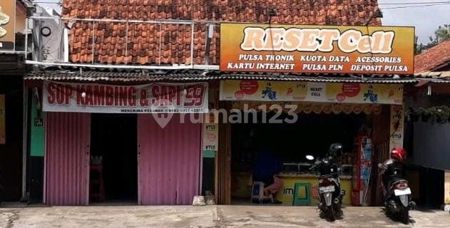 For Sale House Bonus 2 Shophouses 1