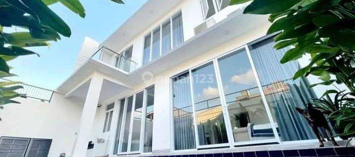 Villa Keren di Canggu Bali 2 Lantai Full Furnished 1