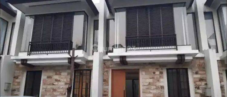 Disewakan Rumah 2 Lantai Dkt Pim Di Rempoa/Bintaro/Tangsel 1