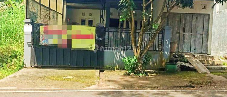 RUMAH BAGUS MURAH POROS JALAN COCOK UNTUK USAHA DI BURING  1