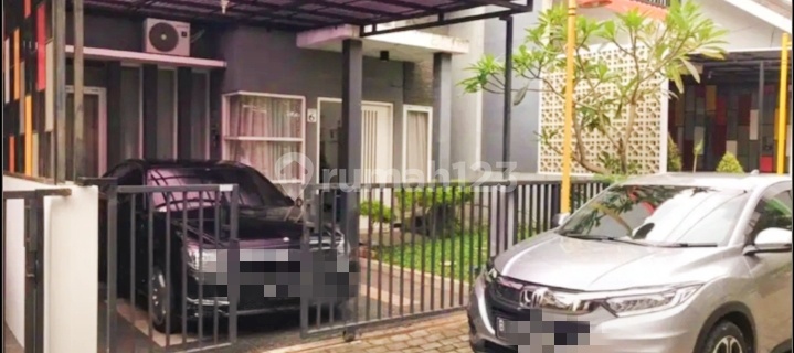 Modern minimalist house in Suhat area, close to UB, Polinema, PolteK. 1