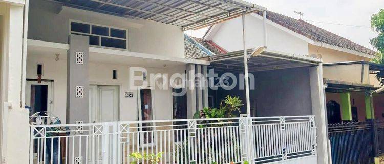 RUMAH BAGUS MODERN MINIMALIS SIAP HUNI DI SULFAT KOTA MALANG  1