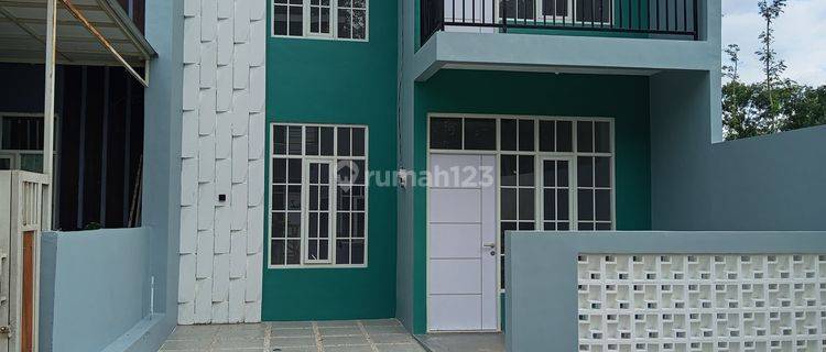 Rumah Baru 2 Lt Dekat Bandara Abd Rahman Saleh & Exit Tol Pakis 1