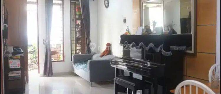 Dijual Rumah Rapih Siap Huni di Catalina Gading Serpong  1