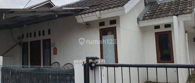 Disewakan Rumah Di Griya Loka Bsd Siap Huni 1