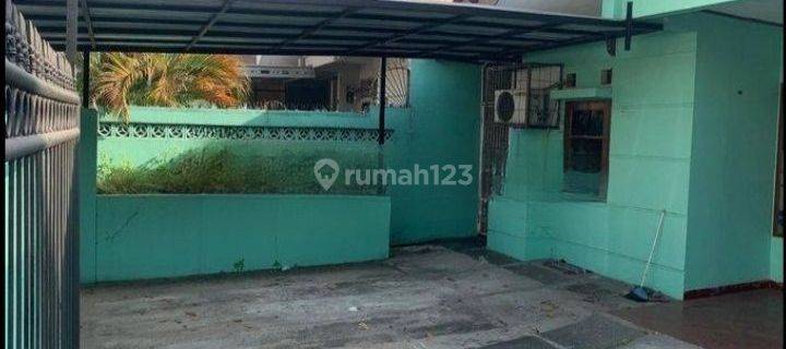 Disewakan Rumah Di Griya Loka Bsd Dekat Pasar Modern 1