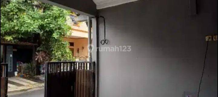 Disewakan Rumah 2 Lantai Griya Loka Bsd 4 Kamar Baru Renovasi 1