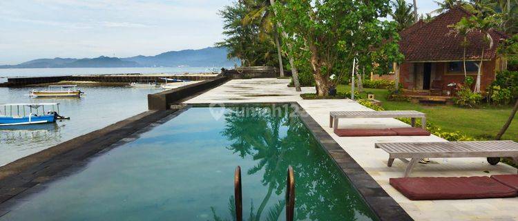 Disewakan villa resort lepas pantai di Candidasa Karangasem 1
