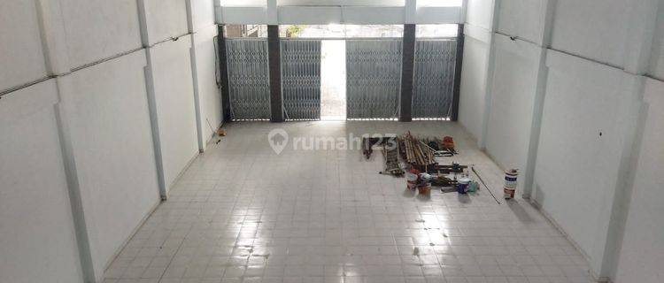 Disewakan Tempat Usaha Gudang Kantor Dekat By Pass Densel 1