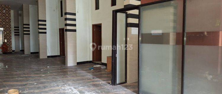 For Rent 27 Mezzanine Room Hotel in the Center of Denpasar City, Bali 1