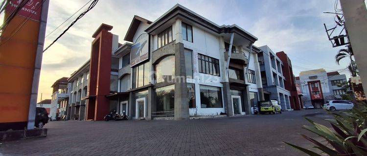 Disewakan Ruko Kantor Posisi Hook Dekat Sunset Road Bali 1