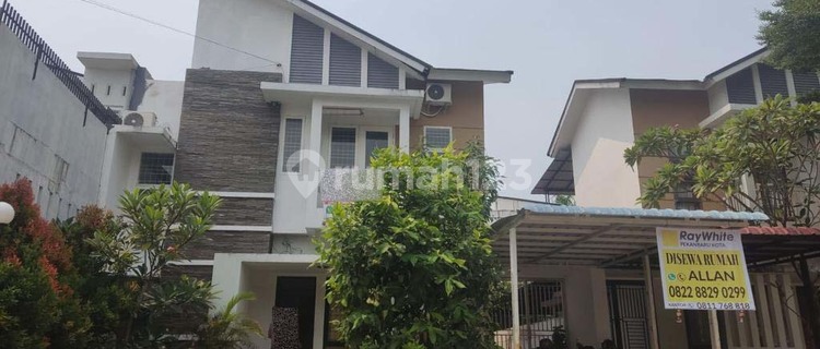 For Rent Ready-to-Occupy Cluster House on Jalan Cipta Sari 1