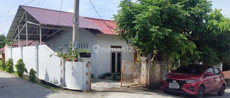 Dijual Rumah Hook di Perum Griya Tika Pasir Putih 1