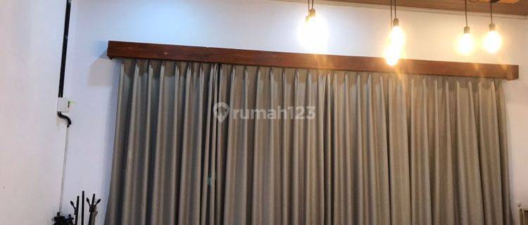 Rumah Unik di New Garden Ville, Jababeka  1