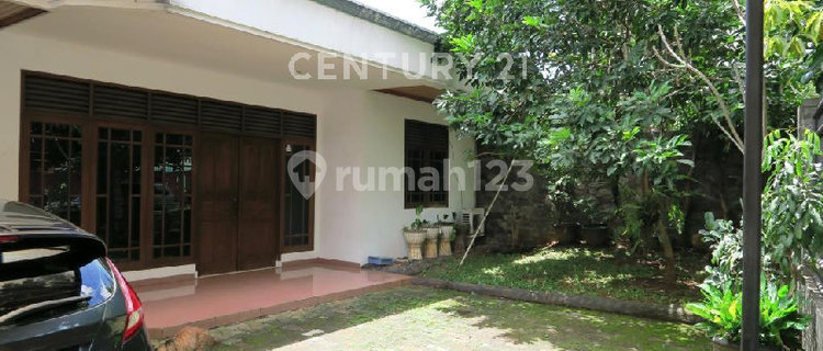 Rumah Cantik Lokasi Strategis di Bogor Baru Taman Tegallega 1