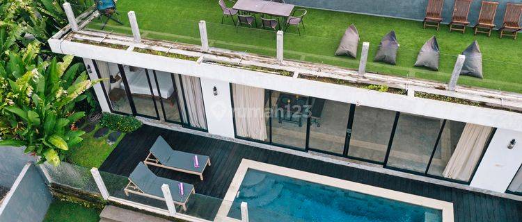 BLUE DREAM 2 BEDROOM VILLA IN CANGGU CLOSED LIVING AND KITCHEN WITH 2 AC  1