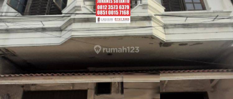 Rumah Jual Murah Pusat Kota Surabaya Jalan Praban Wetan 1