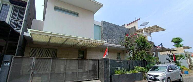 Rumah Jual Murah di Grand City Regency Rungkut Dekat Tol 1