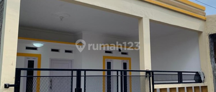 MINIMALIST RESIDENCE FOR SALE, 60 SQ M LAND, IN KOTA SERANG BARU HOUSING, CIBARUSAH 1