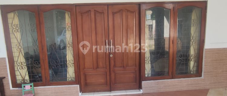 Business Space Strategic Location by the Main Road @East Ciputat 1