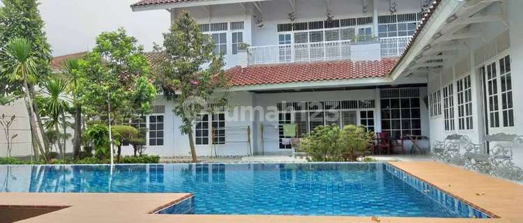 Rumah Mewah di Margasatwa Raya Luas Ada Swimming Pool 1