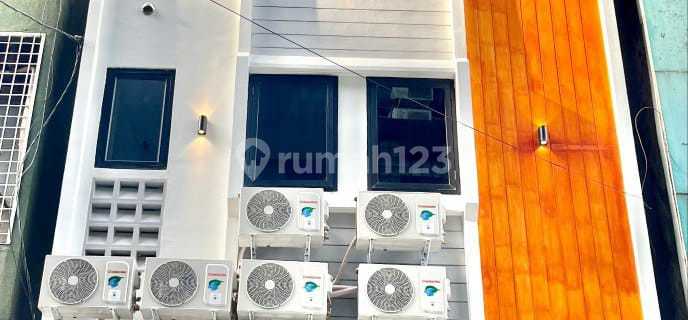 Kost 20 Kamar Full Furnished Lokasi Strategis di Hayam Wuruk 1