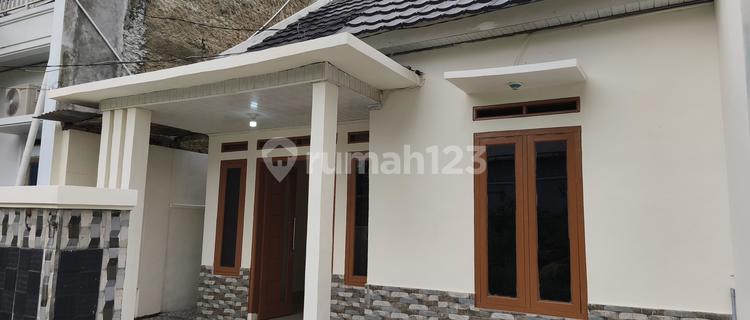 Ready-to-Occupy House in Sukamaju, East Teluk Betung 1