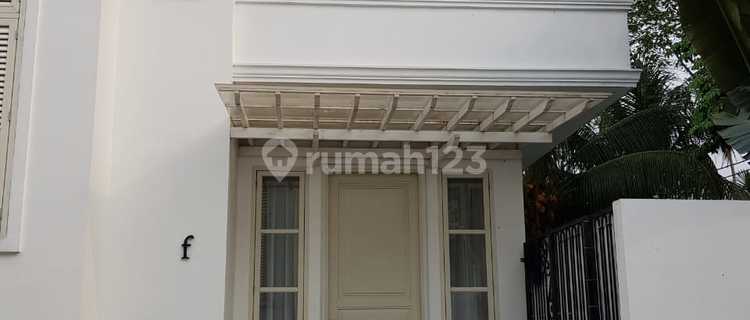 For Sale House Inside Cluster in Kemang, South Jakarta 1