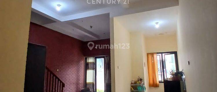 Rumah Tinggal 2 Lantai Lokasi Strategis Di Ragunan NS0083 1