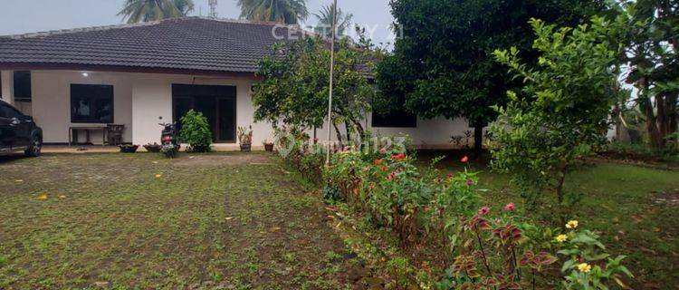 Rumah Dengan Kolam Renang Di Bojong Jengkol Ciampea S8007 1