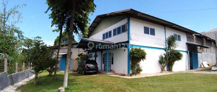 Disewakan/Dijual Gudang dan Kantor di Jl. Parakan - Pamulang Dua, Tangerang Selatan 1