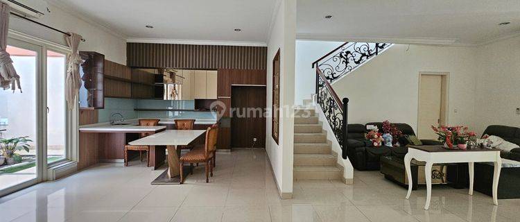 Dijual Rumah Cantik, At Cluster Aristoteles Gading Serpong 1