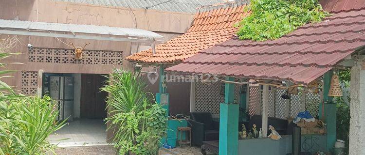 Rumah Bagus Semi Furnished di Gapura Menteng, Tangerang Selatan 1