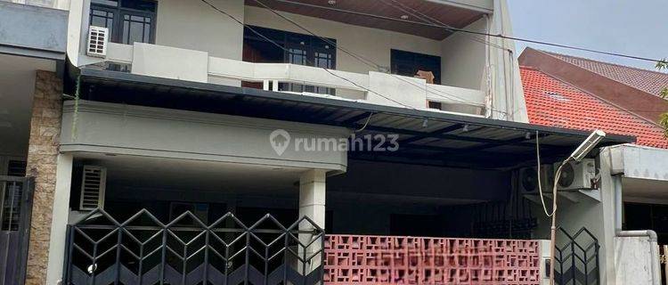 Dijual Rumah Kost Aktif di Kutisari Indah Surabaya 1