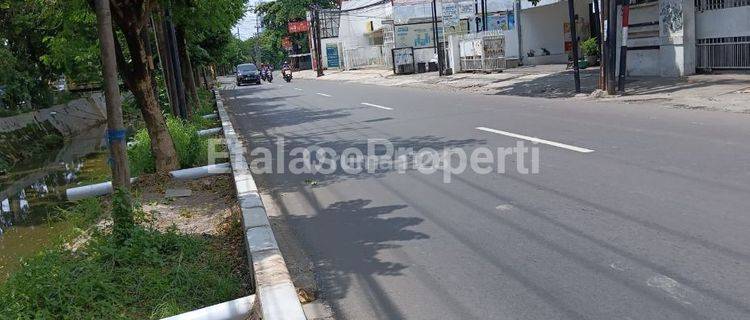 Dijual cepat ruang usaha nol jalan raya wiyung Sby 1
